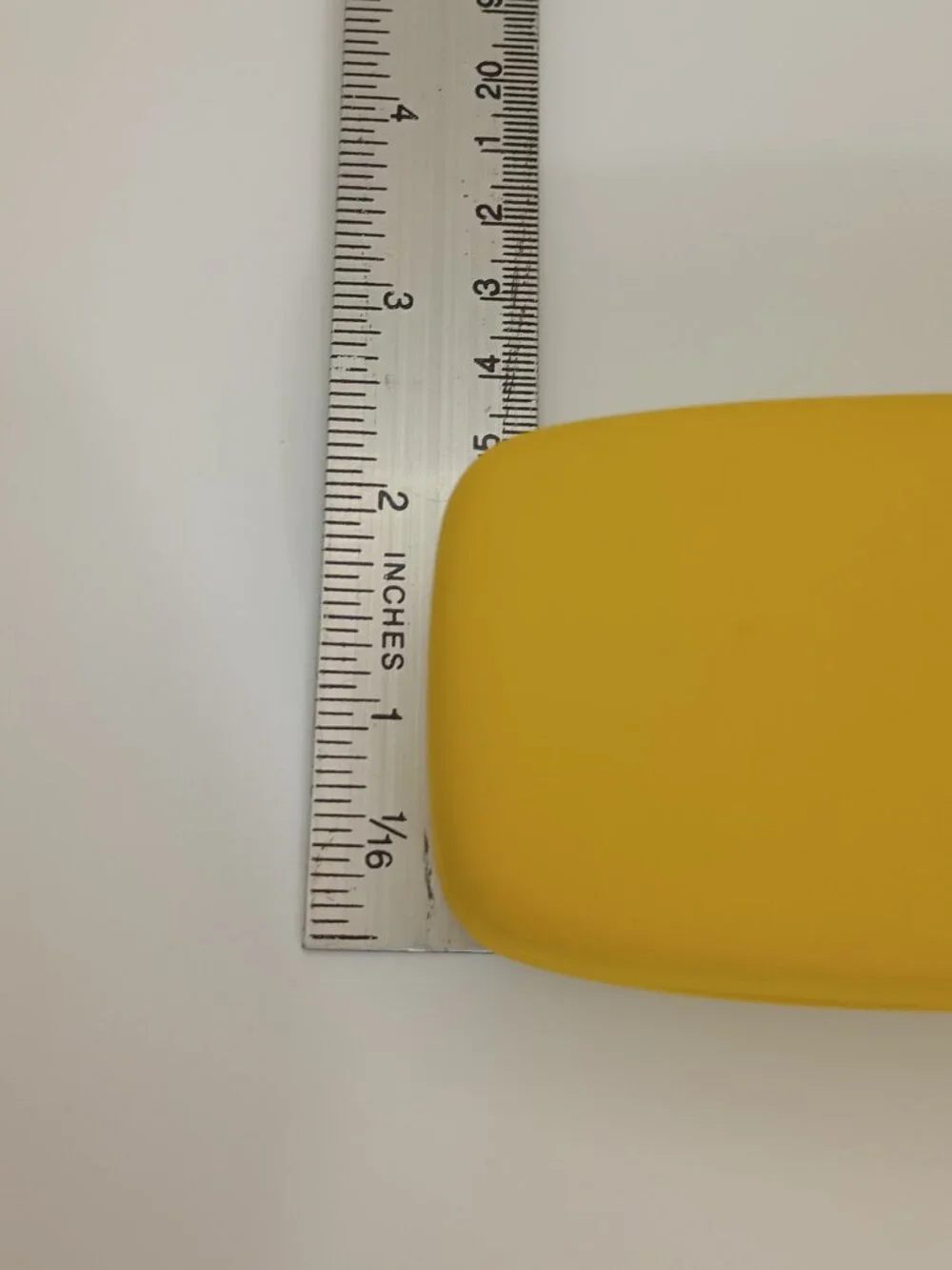 Ray-Ban Yellow Hard Clamshell Eyeglasses Sunglasses Case Red Interior - Picture 4 of 10